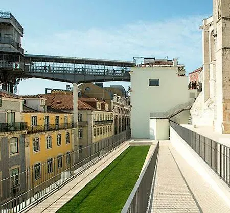 Chiado Design 5e Apartment *