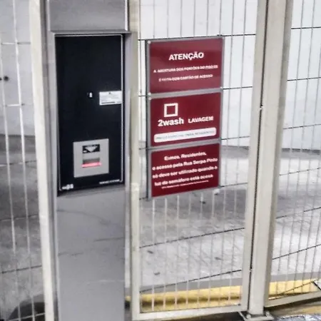 Chiado Design 5e * Lisboa